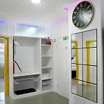 Modern Neuburg 1 - New *