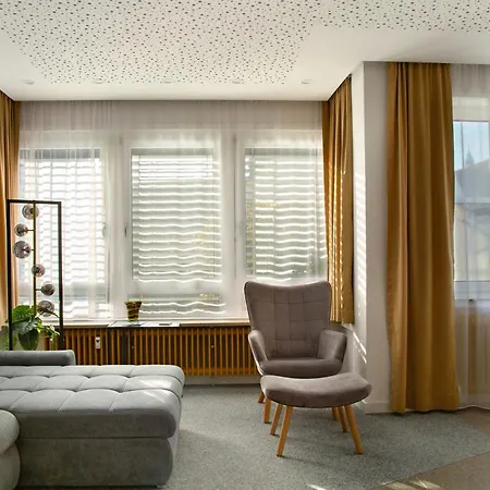 Modern Neuburg 1 - New Neubourg-sur-le-Danube